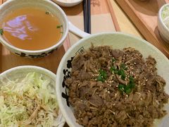 -熊吞·大碗丼烧肉饭(济宁万达广场店)