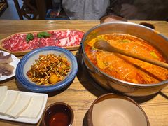 -黔诚多彩火锅(甲秀楼店)