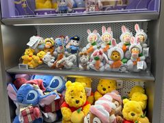 -泡泡玛特POPMART(蓝色港湾店)