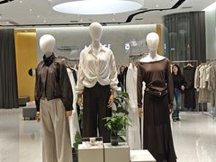 -优衣库(重庆万象城店)