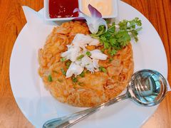 -Chom Cafe and Restaurant