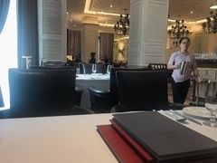 -哈布斯扒房(华发商都店)