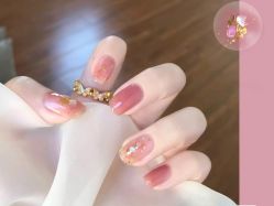 -悦指间美甲美睫