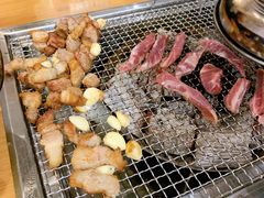 -肉甲韩国木炭烤肉(新壹街1店)