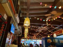 -大头虾越式风味餐厅(光明广场店)
