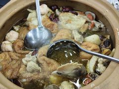 滋补碳炉鸡煲-广味炭炉鸡煲(宝业路分店)