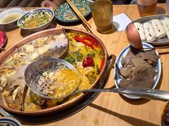 -洱火云南酸菜牛肉火锅(石景山当代商城店)