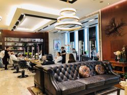 -AKOZO Beauty Salon