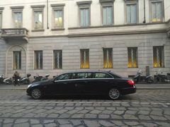 -文艺复兴百货(米兰大教堂广场店)