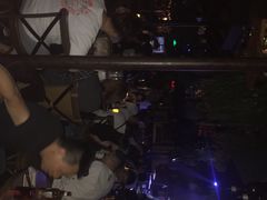 -胡桃里音乐酒馆(白云五号T5 MALL店)