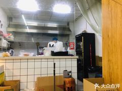 -螺小胖柳州螺蛳粉(钟楼总店)