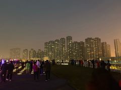 -南京眼步行桥