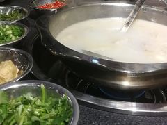-肖仙仙羊肉汤·始于1996年(郫都店)