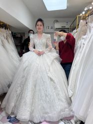 -NaNa婚纱礼服馆