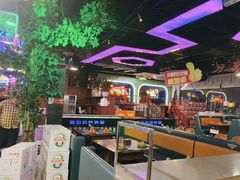 -路边边地标烧烤·川菜·小龙虾·音乐酒馆(良乡长虹店)