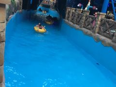 -青岛东方影都融创水世界