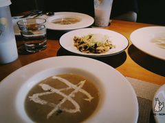 蘑菇奶油汤-新贝乐意大利餐厅(苏州中心店)