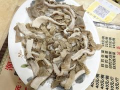 -华威达牛庄(黄埔大道西店)