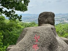 -灵岩山风景区