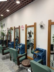 -V8潮牌·接发烫染连锁