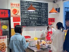 -柳州肥姨妈大骨螺蛳粉(万达中心店)