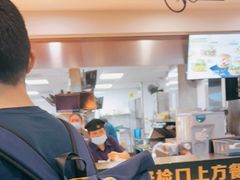 -麦当劳(杭州东站高铁店)