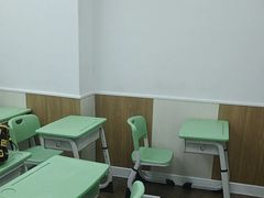 -昂立少儿成长中心(普陀星方汇校区)