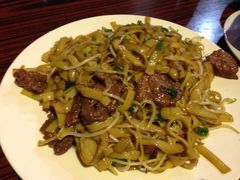干炒牛河-禄源公·老莞诚饭店