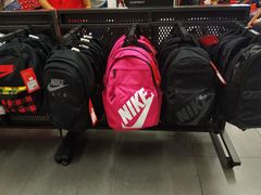 -NIKE北京马连道换季优惠店