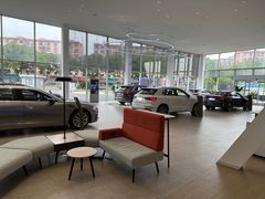 -宁波润达奥迪4S店(江北店)