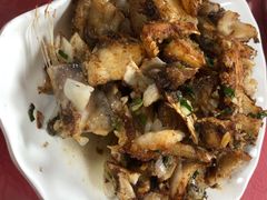 -洞背山庄(洞背院区式管理小区店)