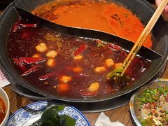 -萍姐火锅·公路夜市(武汉首店)