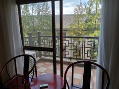 -金孔雀温泉旅游度假村