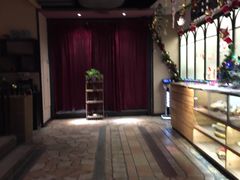 -绿茵阁(体育西分店)