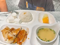 -关夫人餐厅(阳光广场店)