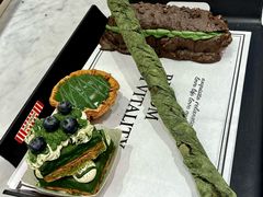 -HOT CRUSH趁热集合·现烤面包(上海环球港店)