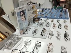 -无界眼镜MaxLess(南翔印象城店)