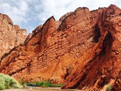 -天山神秘大峡谷