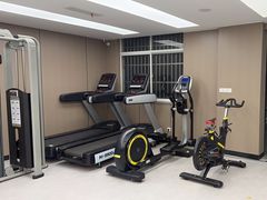-琪航健身工作室(杨高南路地铁站店)