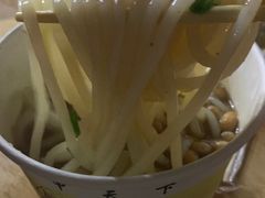 -覃肥叔桂林米粉(粮道街店)