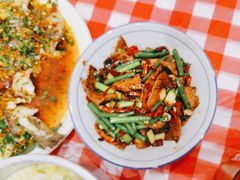 -荆九爷爆炒桥头三嫩(夫子庙店)