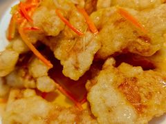 -老码头黑皮肘子锅包肉(赣水路店)