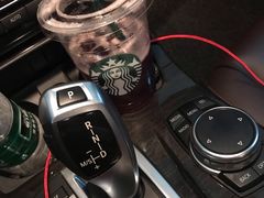 -星巴克臻选(宁波北仑银泰城店)