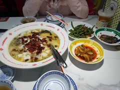 -禄鼎记·排队俩小时都要吃的酸菜鱼(石牌桥店)