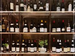 零售区-wineapp葡萄酒餐吧(外滩金融中心店)
