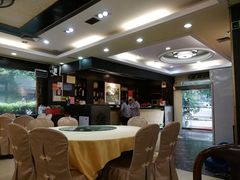 大堂-暨南大学（石牌校区）明湖楼