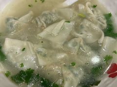 骨汤菜肉馄饨-阳阳中国饭(北京荟聚店)