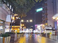 -八一路好吃街(雨田商务大厦店)