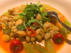 泡姜馋嘴牛蛙-解香楼(八盘岭路店)