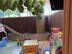 -水桶王国主题餐厅·聚会·生日派对·亲子活动·家庭套餐(亚龙湾希尔顿店)